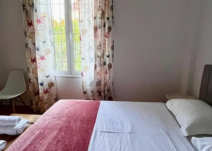 Nyaraló Sonia House Tirana